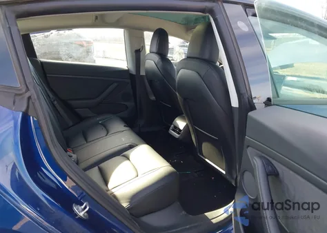 2023 Tesla Model 3 Rear-Wheel Drive z USA, uszkodzony, nr VIN 5YJ3E1EAXPF476600